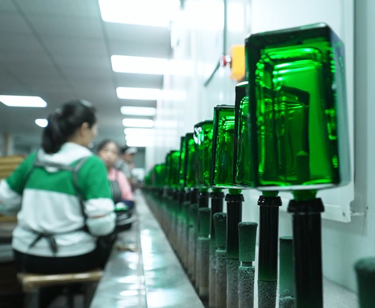 Production Process of Perfume Glass Bottle