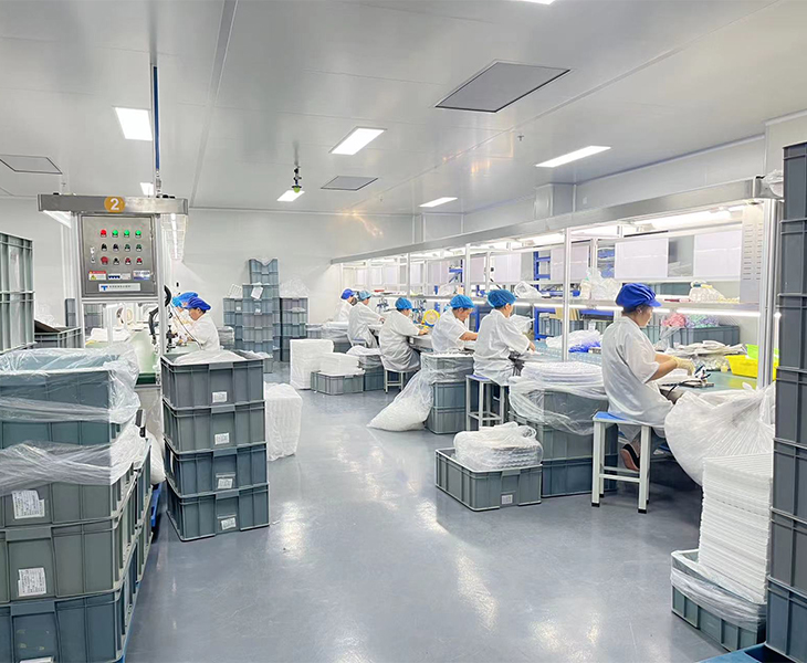 Our Jiayue Perfume Cap Factory